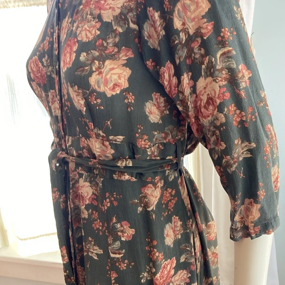 April Cornell soft floral rayon shirtwaist dress with waist tie Small - Picture 6 of 15